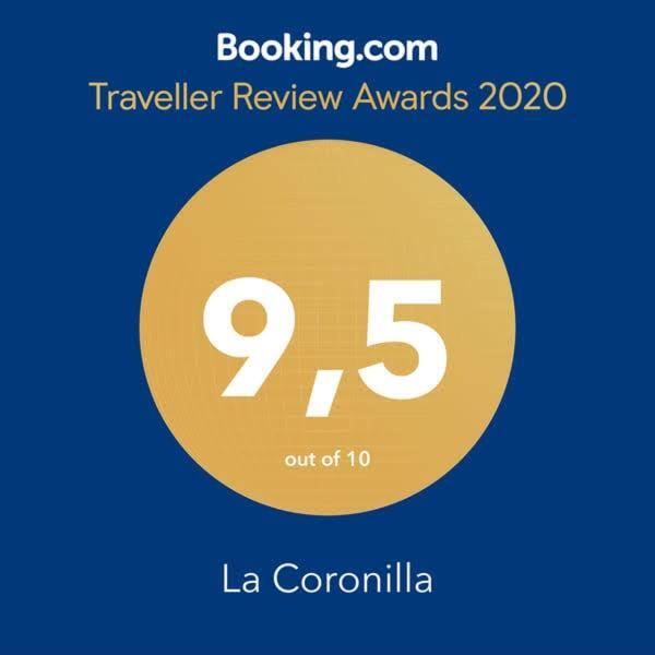 La Coronilla ,Casa De Campo Luaran gambar